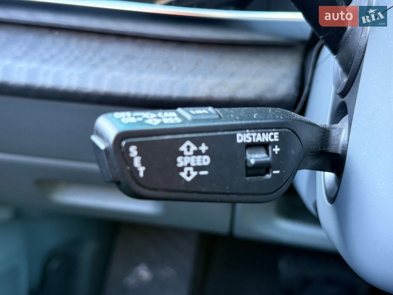 Внедорожник / Кроссовер Audi Q8 2019 в Киеве