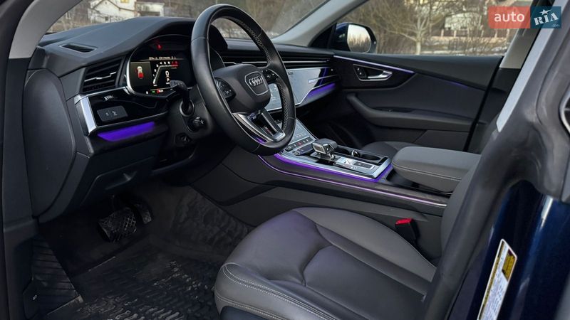 Внедорожник / Кроссовер Audi Q8 2021 в Львове