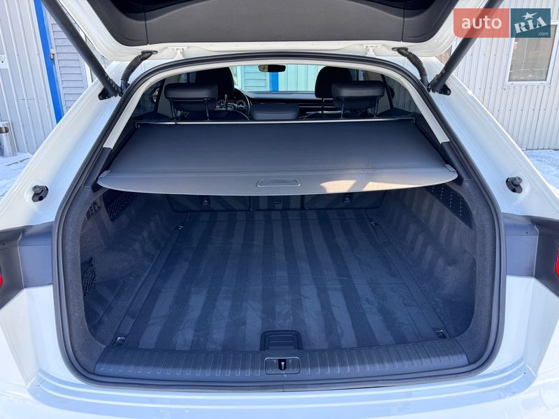 Внедорожник / Кроссовер Audi Q8 2023 в Виннице