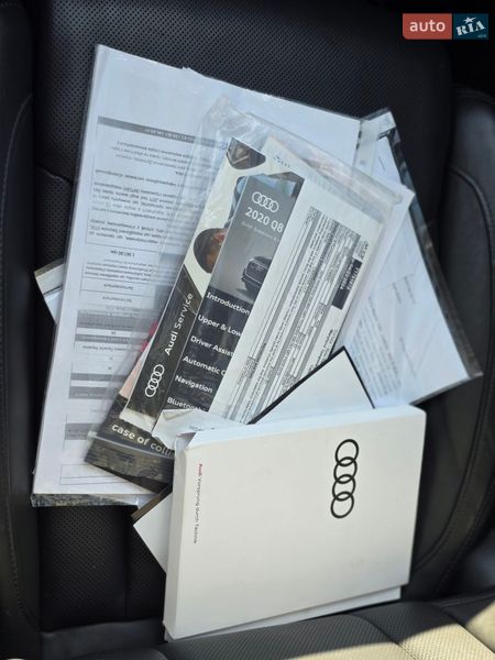 Внедорожник / Кроссовер Audi Q8 2019 в Ровно