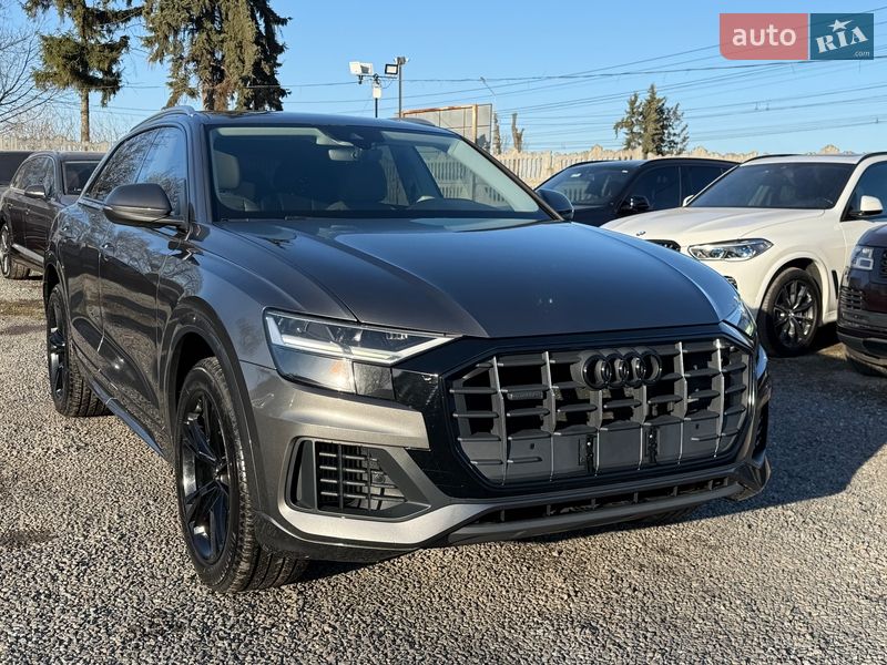 Позашляховик / Кросовер Audi Q8 2018 в Тернополі
