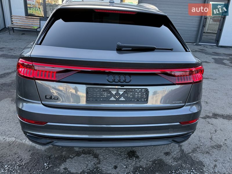 Позашляховик / Кросовер Audi Q8 2018 в Тернополі