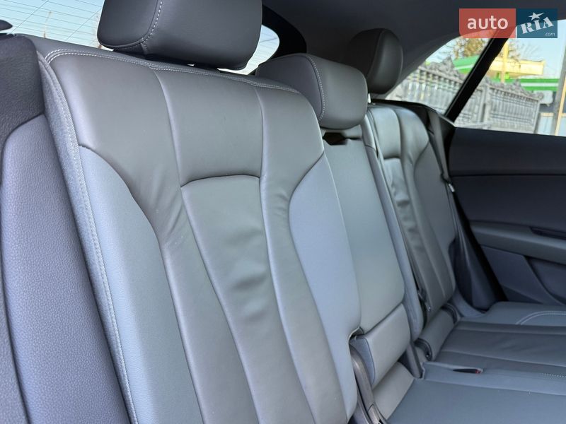 Позашляховик / Кросовер Audi Q8 2018 в Тернополі