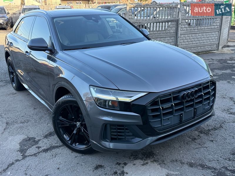 Позашляховик / Кросовер Audi Q8 2018 в Тернополі