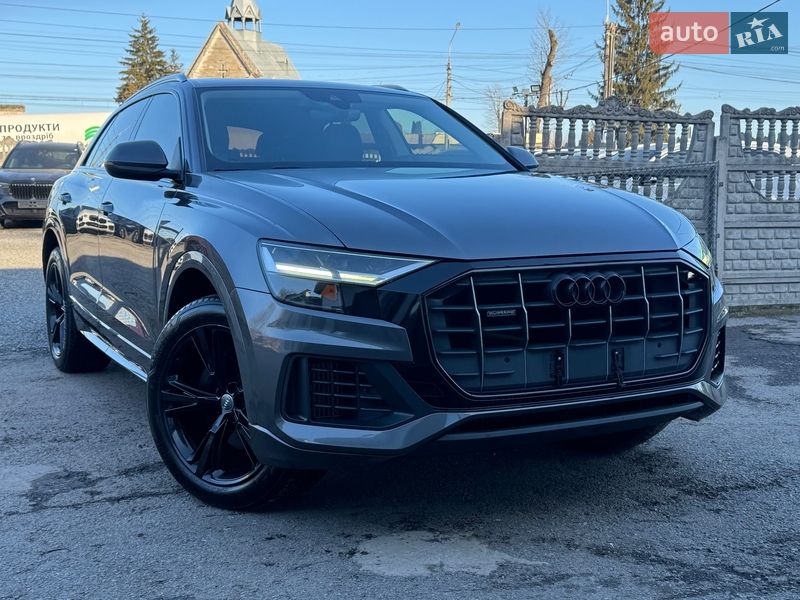 Позашляховик / Кросовер Audi Q8 2018 в Тернополі