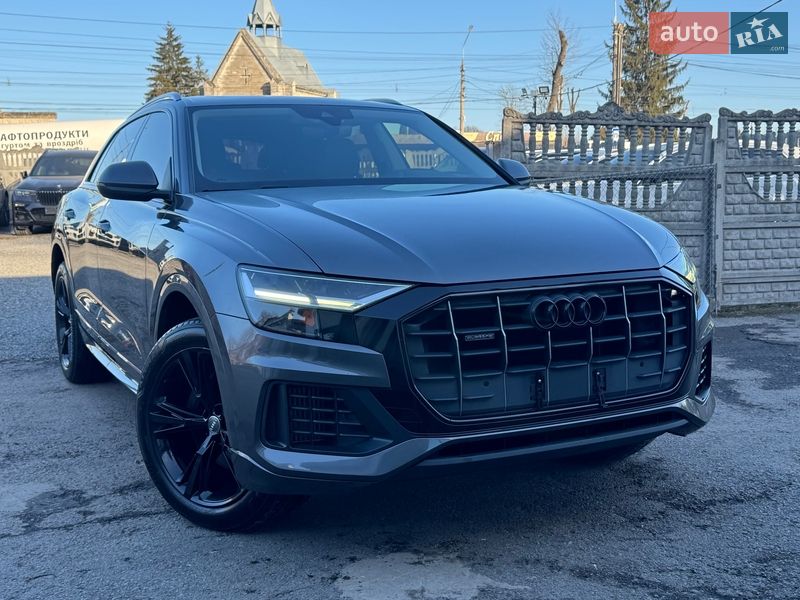 Позашляховик / Кросовер Audi Q8 2018 в Тернополі