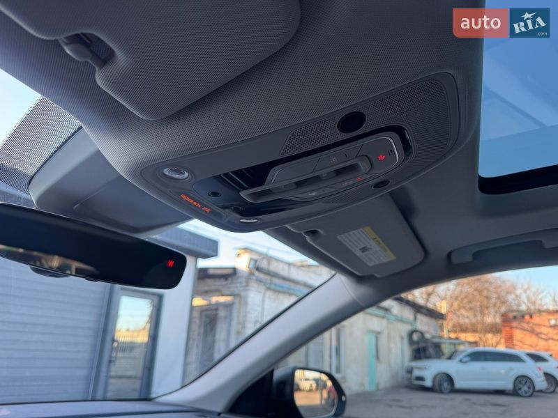 Позашляховик / Кросовер Audi Q8 2018 в Тернополі