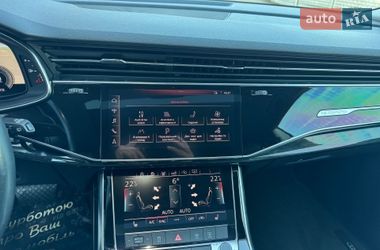 Позашляховик / Кросовер Audi Q8 2018 в Тернополі фото 46 Позашляховик / Кросовер Audi Q8 2018 в Тернополі