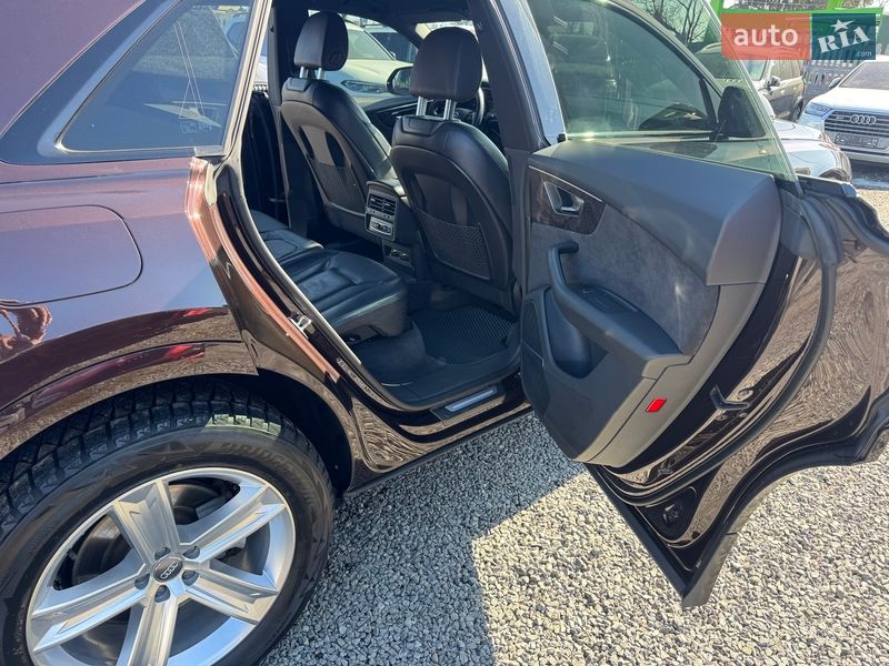 Позашляховик / Кросовер Audi Q8 2019 в Тернополі