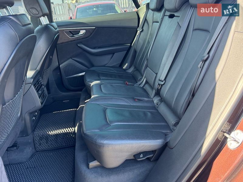 Позашляховик / Кросовер Audi Q8 2019 в Тернополі