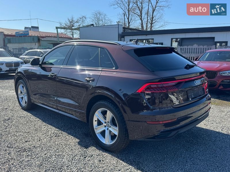 Позашляховик / Кросовер Audi Q8 2019 в Тернополі