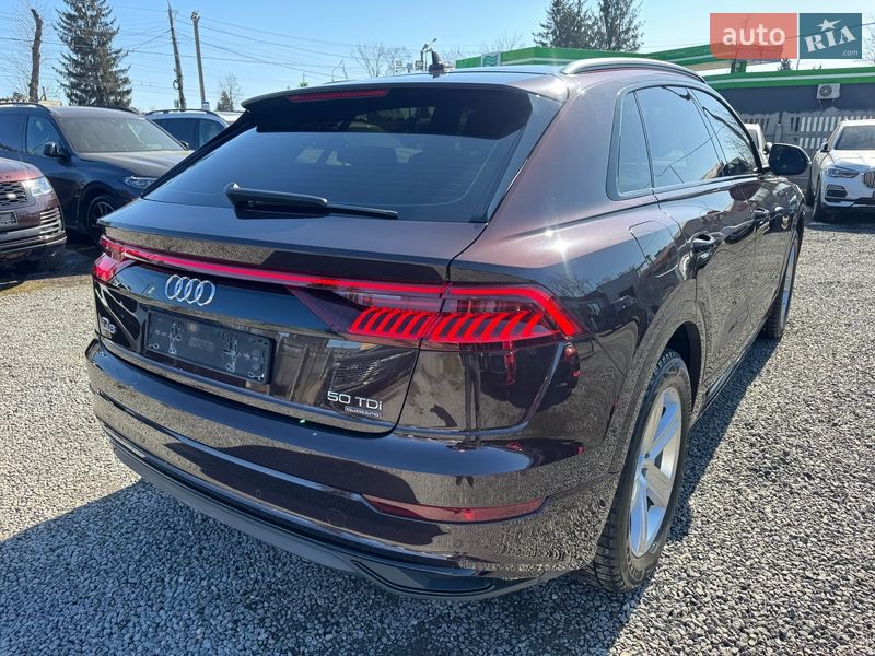 Позашляховик / Кросовер Audi Q8 2019 в Тернополі