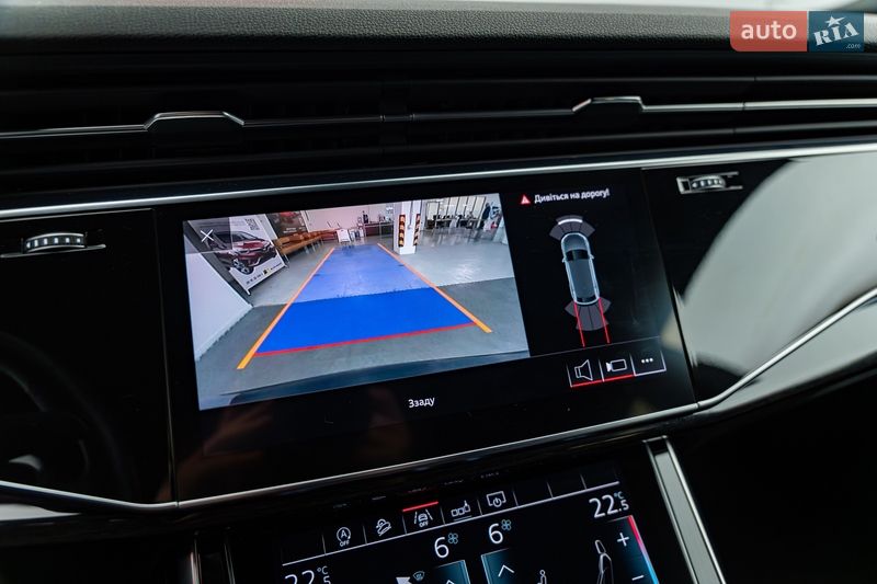 Внедорожник / Кроссовер Audi Q8 2018 в Киеве