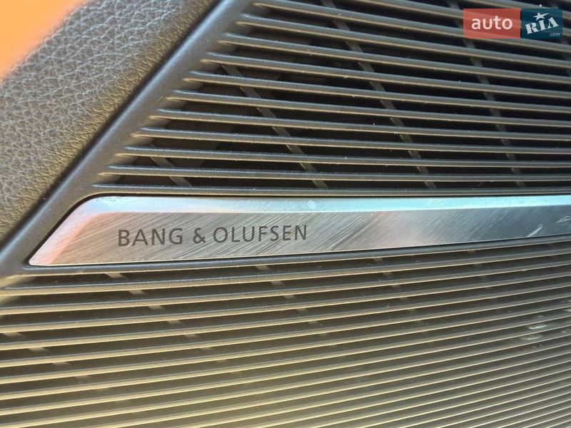 Внедорожник / Кроссовер Audi Q8 2020 в Львове