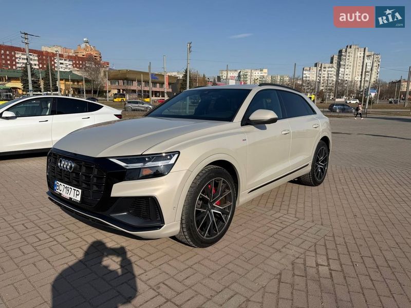 Внедорожник / Кроссовер Audi Q8 2020 в Львове