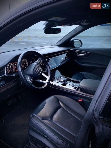 Внедорожник / Кроссовер Audi Q8 2020 в Львове