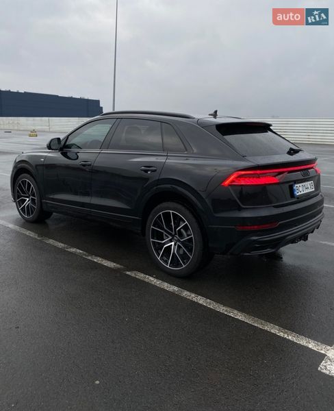 Внедорожник / Кроссовер Audi Q8 2020 в Львове