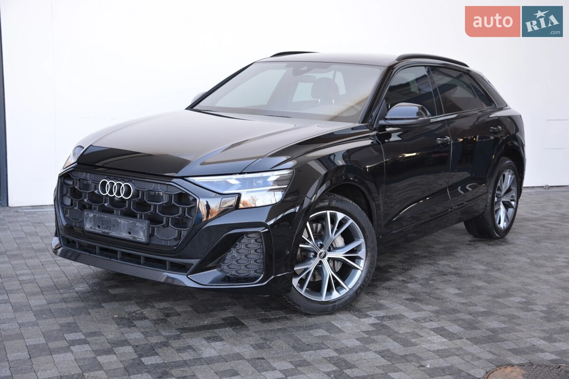 2024 Audi Q8 - фото 1