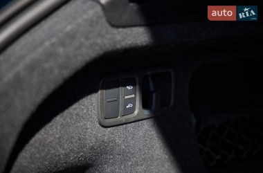 Внедорожник / Кроссовер Audi Q8 2019 в Киеве