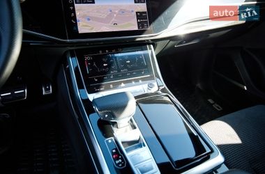 Внедорожник / Кроссовер Audi Q8 2019 в Киеве