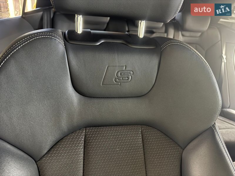 Внедорожник / Кроссовер Audi Q8 2019 в Виннице