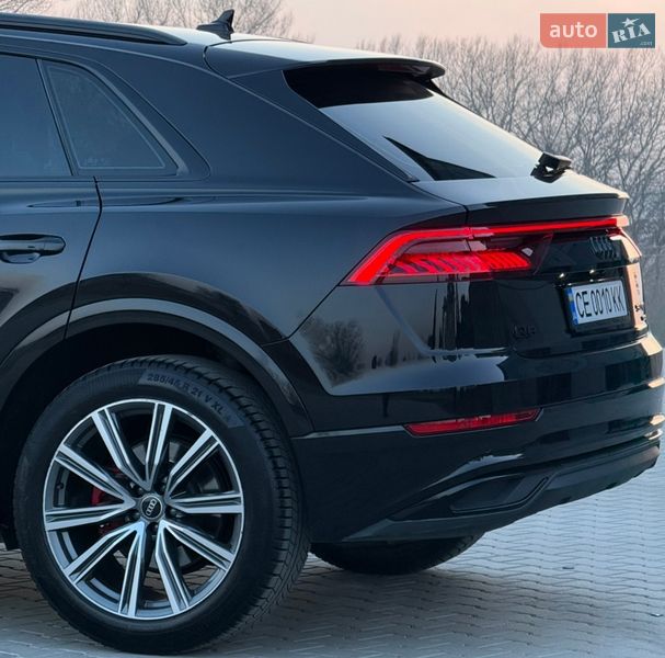Внедорожник / Кроссовер Audi Q8 2021 в Черновцах
