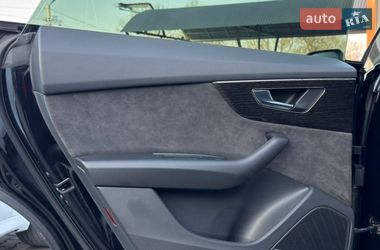 Внедорожник / Кроссовер Audi Q8 2021 в Черновцах