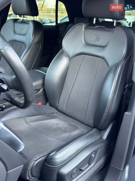 Внедорожник / Кроссовер Audi Q8 2021 в Черновцах