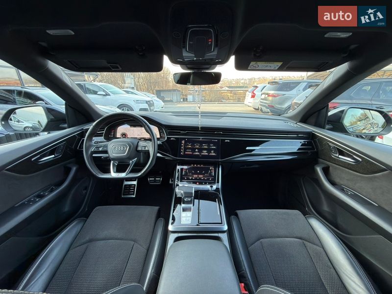 Внедорожник / Кроссовер Audi Q8 2021 в Черновцах