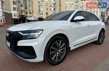 Внедорожник / Кроссовер Audi Q8 2019 в Киеве