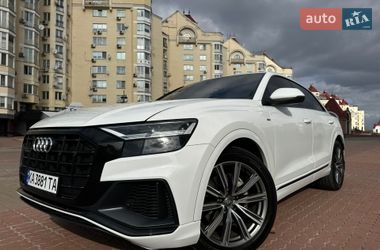 Внедорожник / Кроссовер Audi Q8 2019 в Киеве