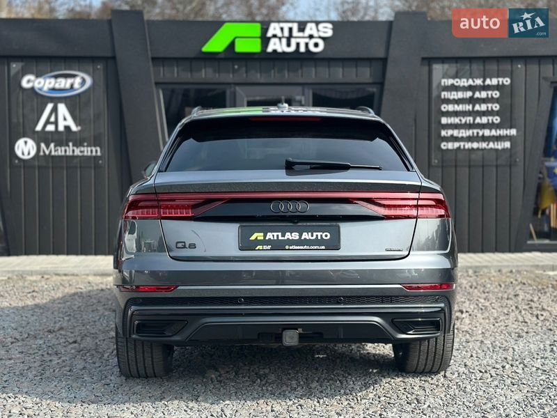 Позашляховик / Кросовер Audi Q8 2018 в Львові