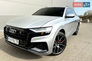 Внедорожник / Кроссовер Audi Q8 2020 в Киеве