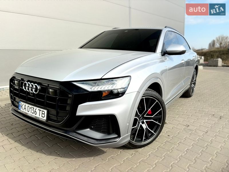Внедорожник / Кроссовер Audi Q8 2020 в Киеве
