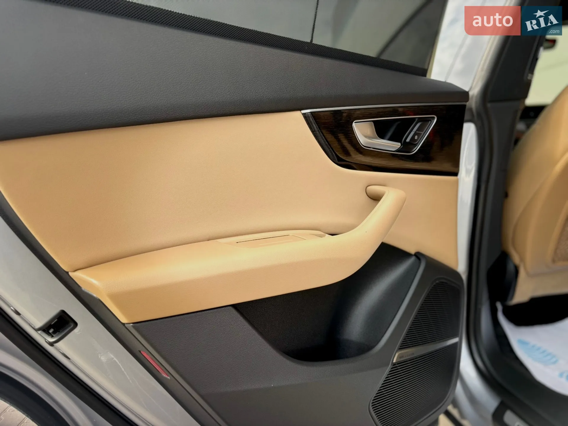 2020 Audi Q8 - мініатюра 34