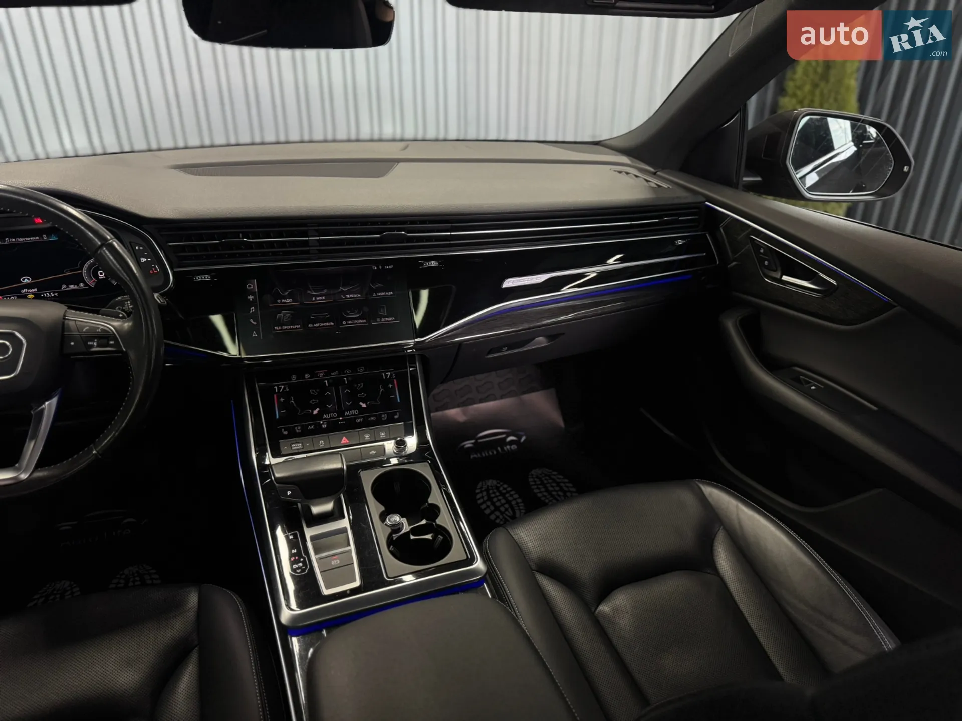 2018 Audi Q8 - мініатюра 12