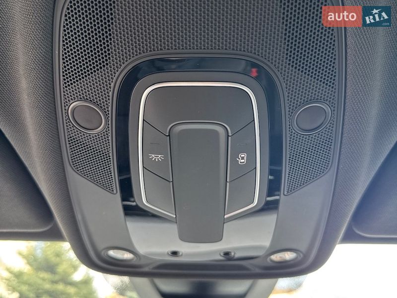 Внедорожник / Кроссовер Audi Q8 2018 в Киеве