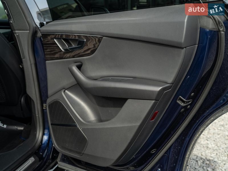 Внедорожник / Кроссовер Audi Q8 2020 в Черновцах фото 48 Внедорожник / Кроссовер Audi Q8 2020 в Черновцах