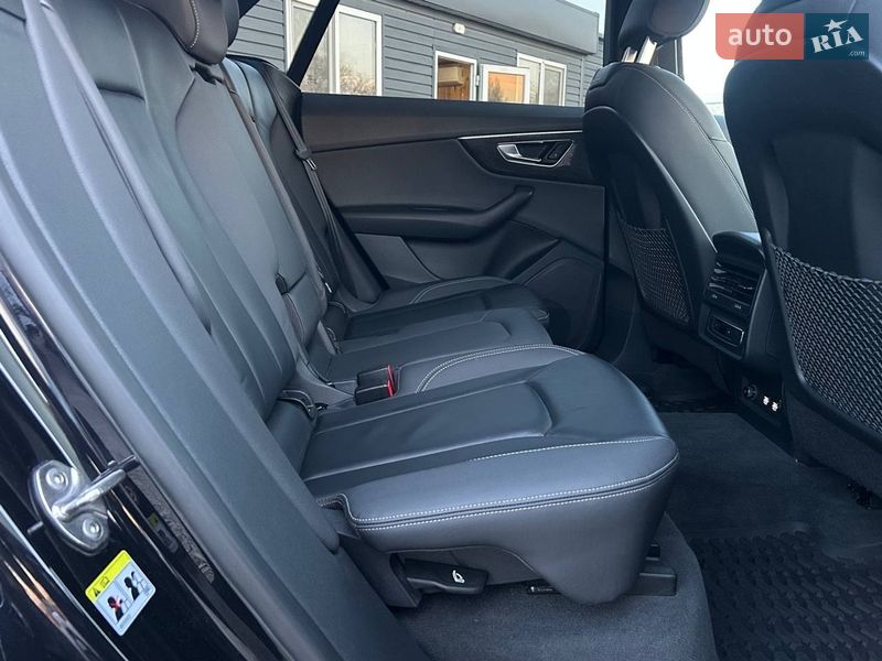 Позашляховик / Кросовер Audi Q8 2018 в Одесі фото 35 Позашляховик / Кросовер Audi Q8 2018 в Одесі