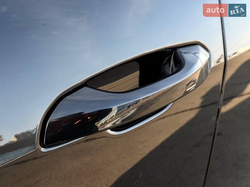 Внедорожник / Кроссовер Audi Q8 2018 в Кривом Роге