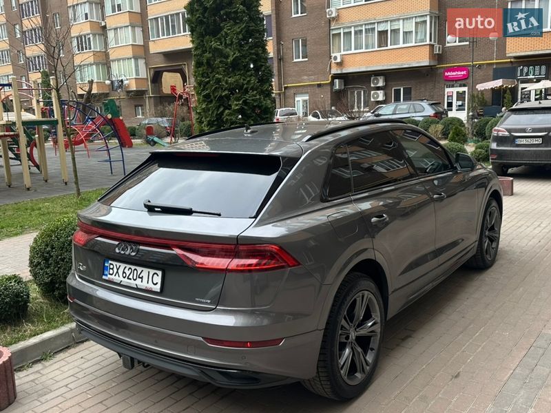 Внедорожник / Кроссовер Audi Q8 2018 в Хмельницком