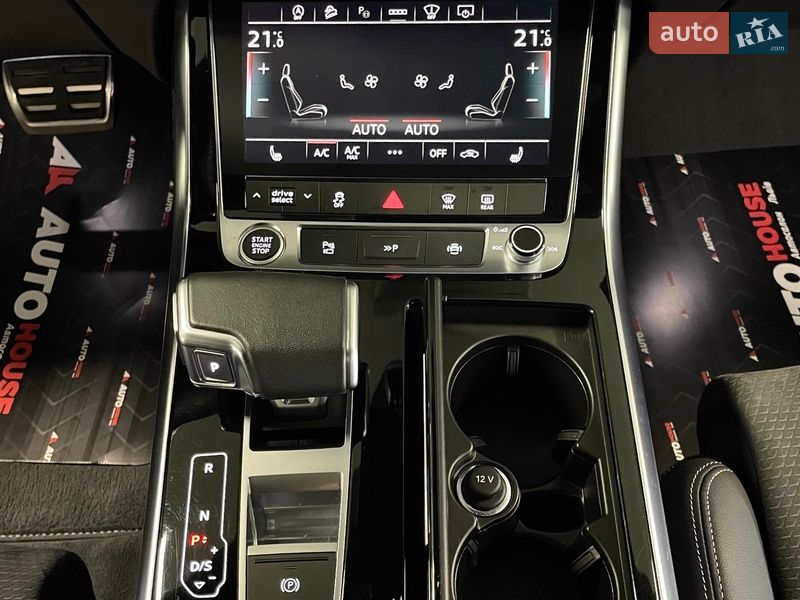 Внедорожник / Кроссовер Audi Q8 2023 в Львове