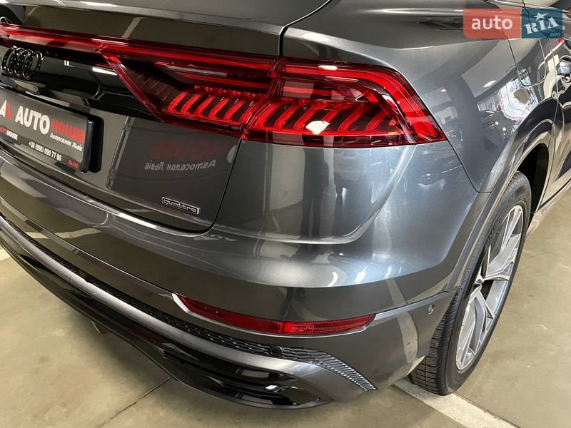 Внедорожник / Кроссовер Audi Q8 2023 в Львове