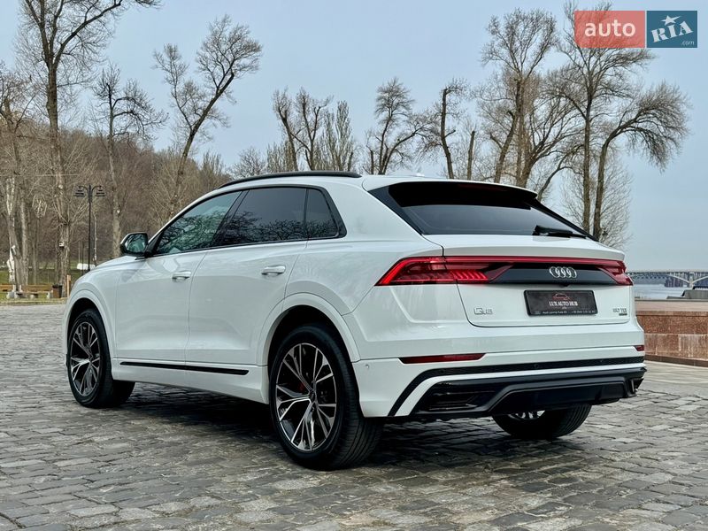 Внедорожник / Кроссовер Audi Q8 2023 в Киеве фото 10 Внедорожник / Кроссовер Audi Q8 2023 в Киеве