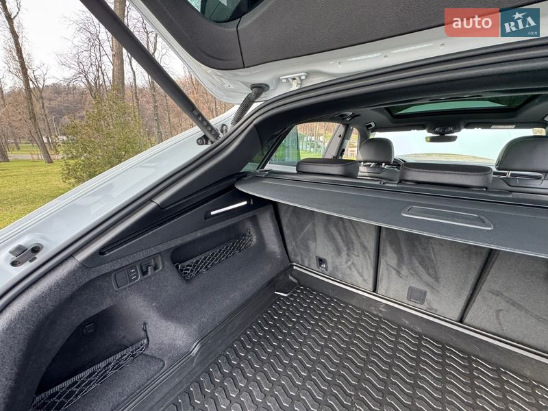 Внедорожник / Кроссовер Audi Q8 2023 в Киеве фото 72 Внедорожник / Кроссовер Audi Q8 2023 в Киеве