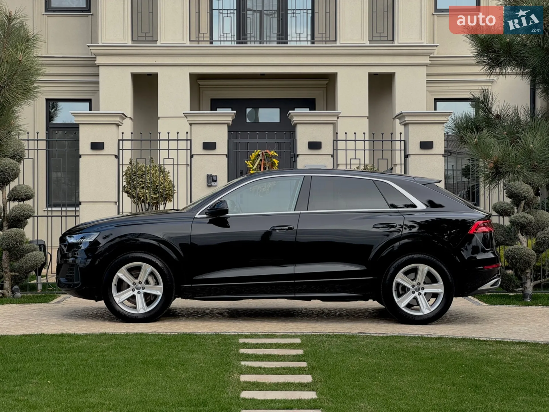 2020 Audi Q8 - мініатюра 21