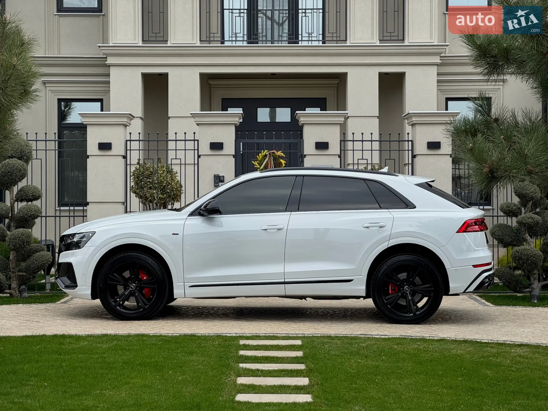 2019 Audi Q8 - мініатюра 24