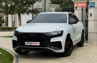 Внедорожник / Кроссовер Audi Q8 2019 в Одессе