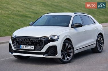Внедорожник / Кроссовер Audi Q8 2024 в Киеве