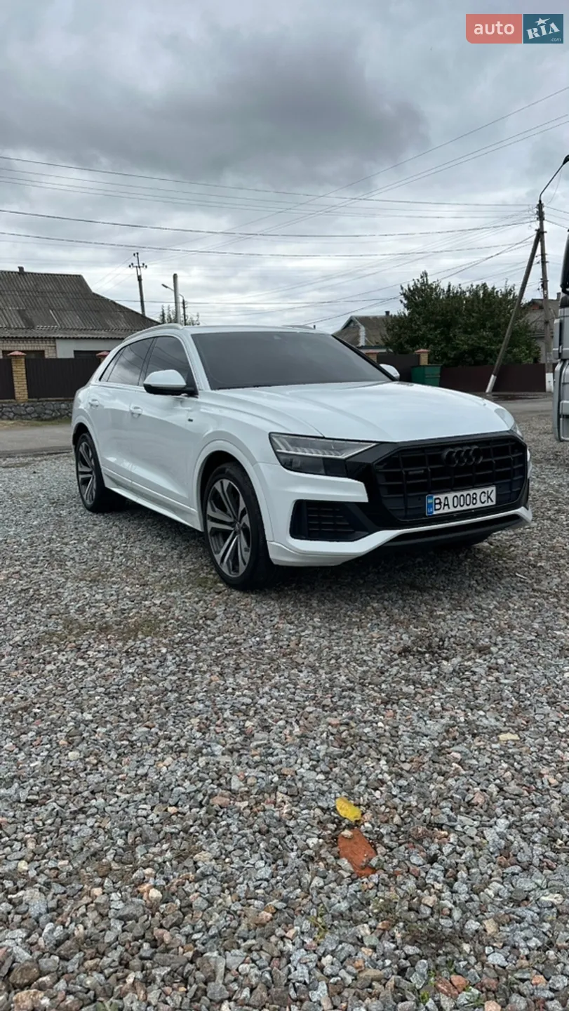 2018 Audi Q8 - фото 1